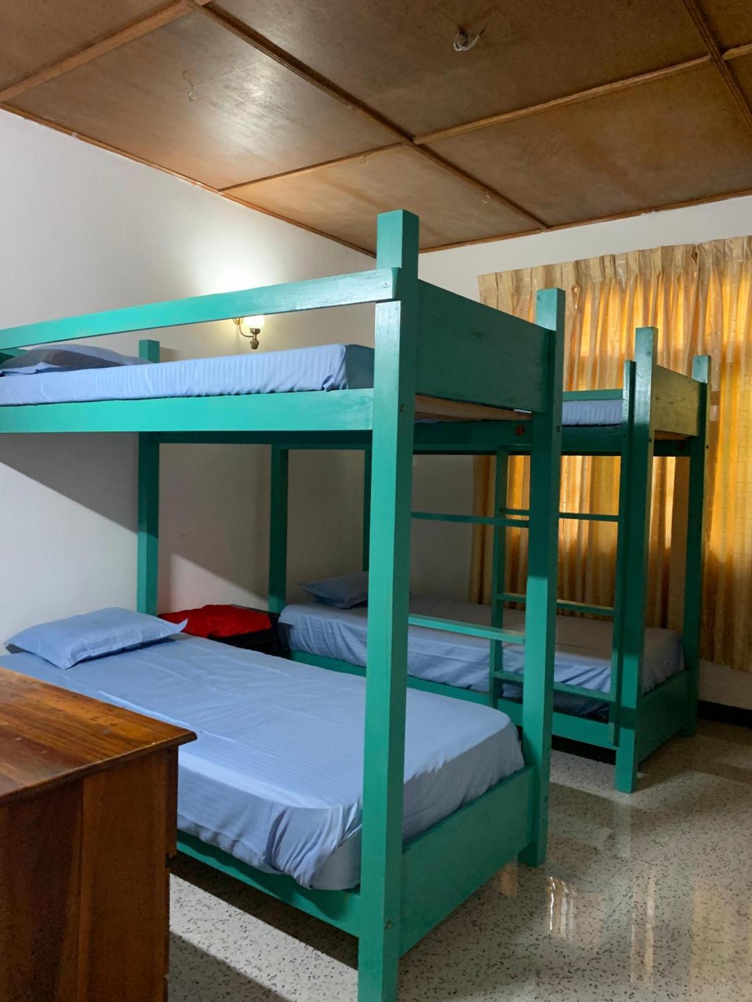 Ceylon Glory Hostel เนกอมโบ ภายนอก รูปภาพ